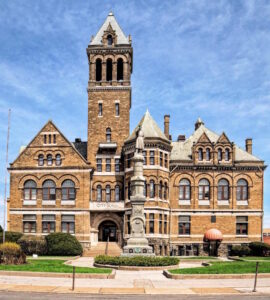 Portrait Image of City Hall grand Hotel