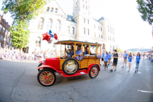 Antique car celebrating the 100th anniversary of the Genetti Hotel