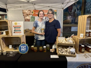 Vendor offering free samples